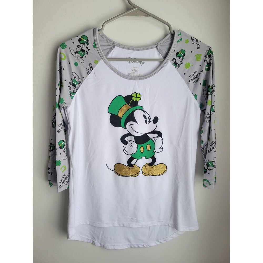 Disney Sleep Shirt Size XS (1) Mickey St Patricks Day Themed - Picture 1 of 4